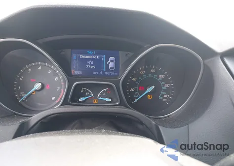 2013 Ford Focus Se z USA, uszkodzony, nr VIN 1FADP3K22DL114816